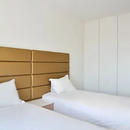 Mobilux Apartman *